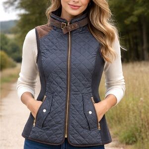 Johnston & Murphy Quilted Vest in Navy and Brown